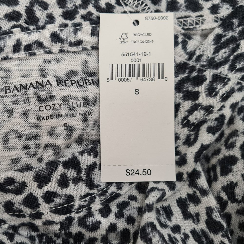 Banana Republic NWT Scoop-Neck T-Shirt S - Picture 5 of 6